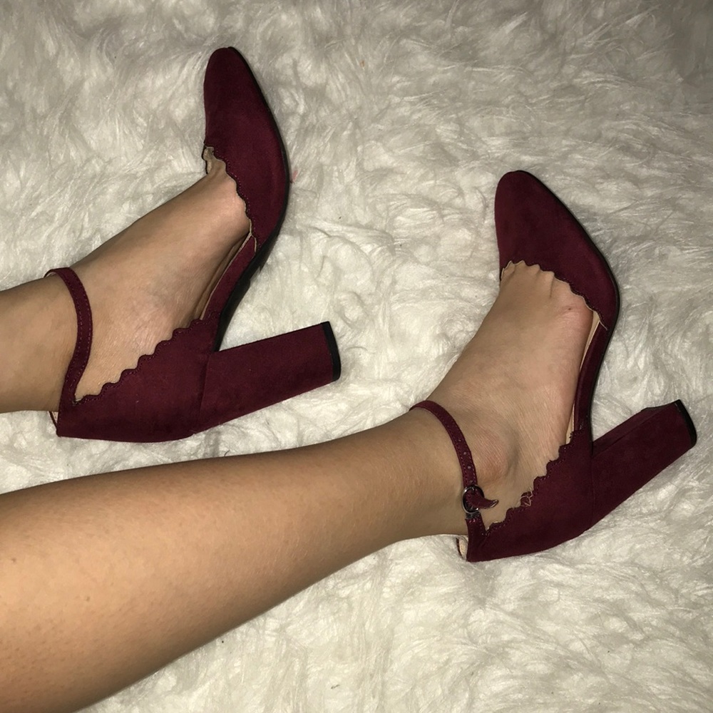 MARC FISHER deep burgundy pumps